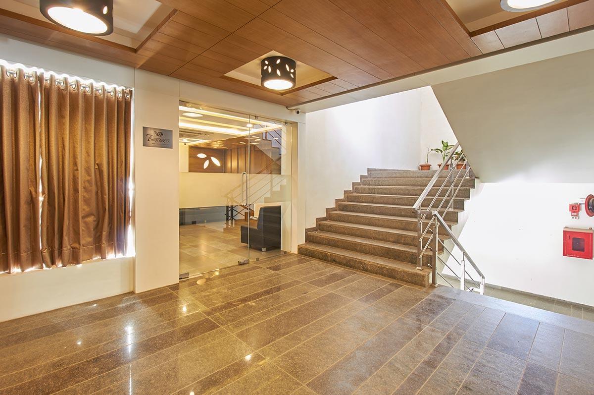 7 Wonders Hotel Gandhinagar Exterior photo